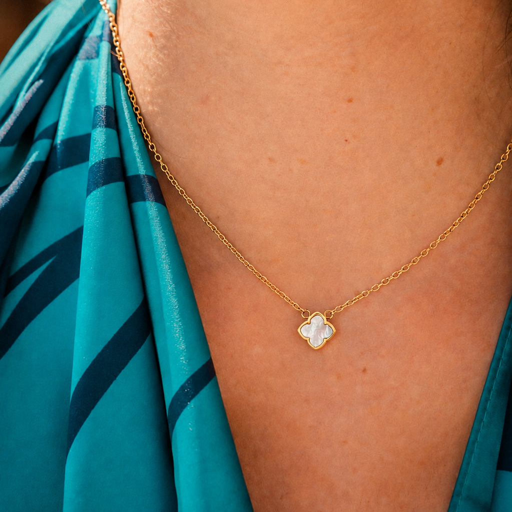 HINA NECKLACE