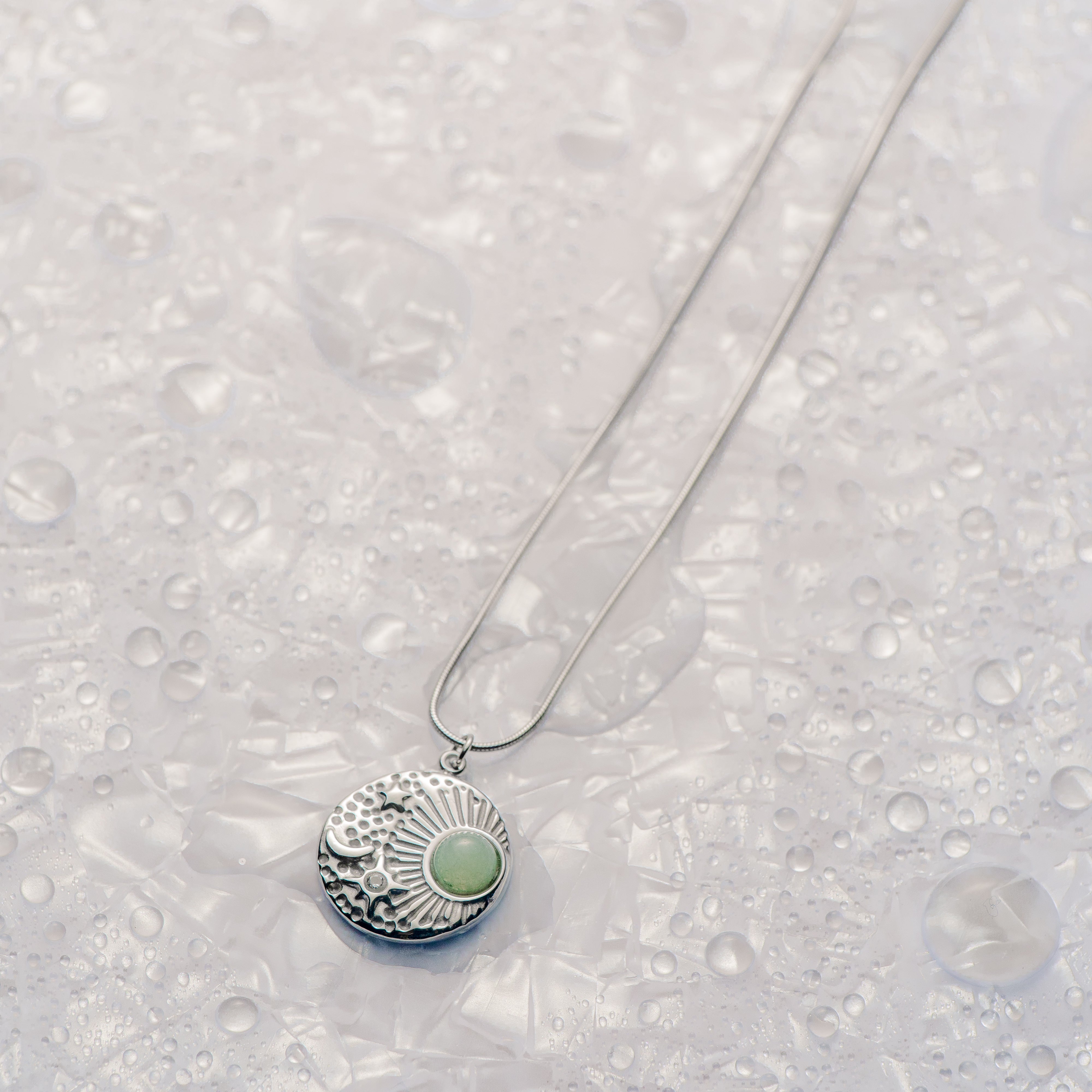 SOLARA NECKLACE