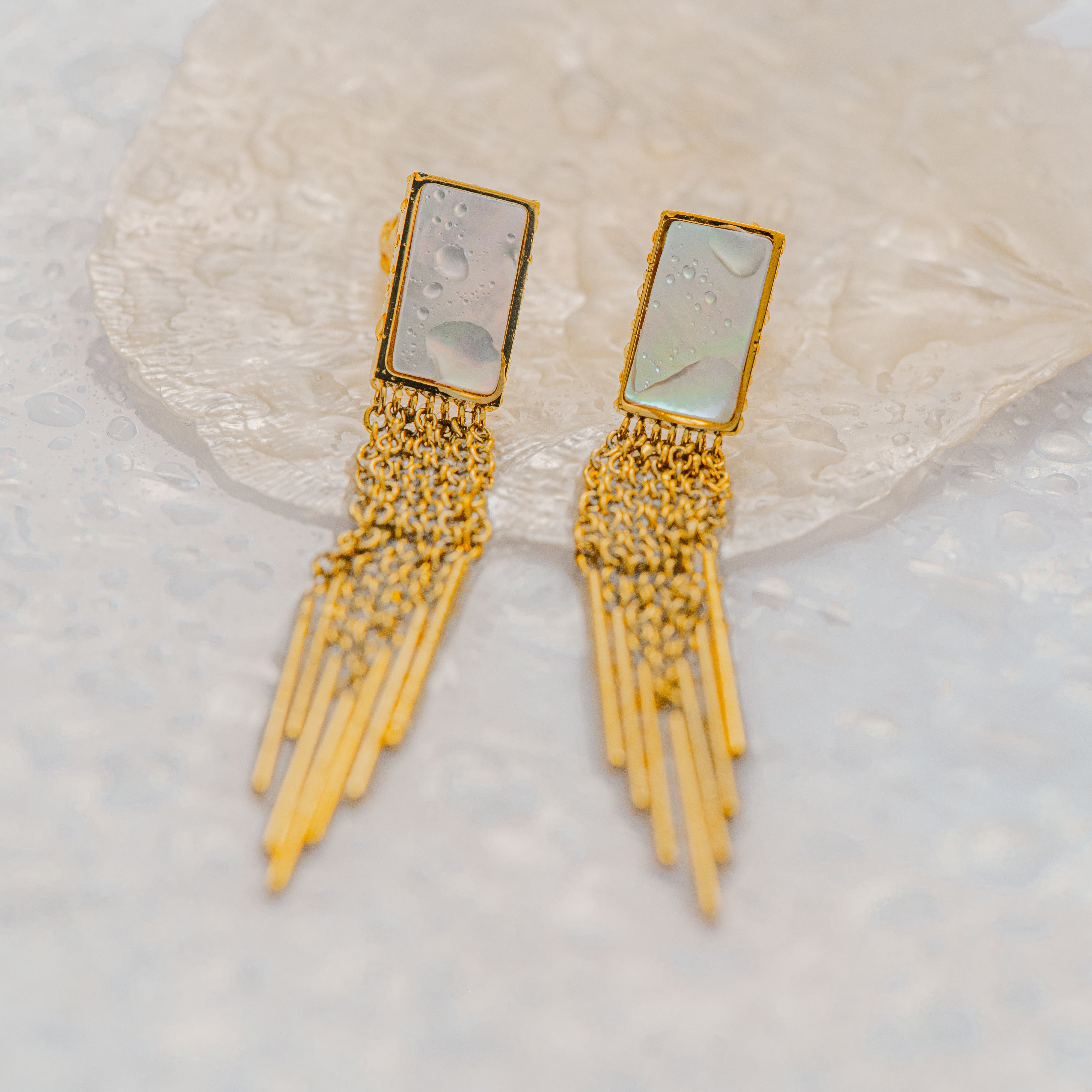LUA EARRINGS