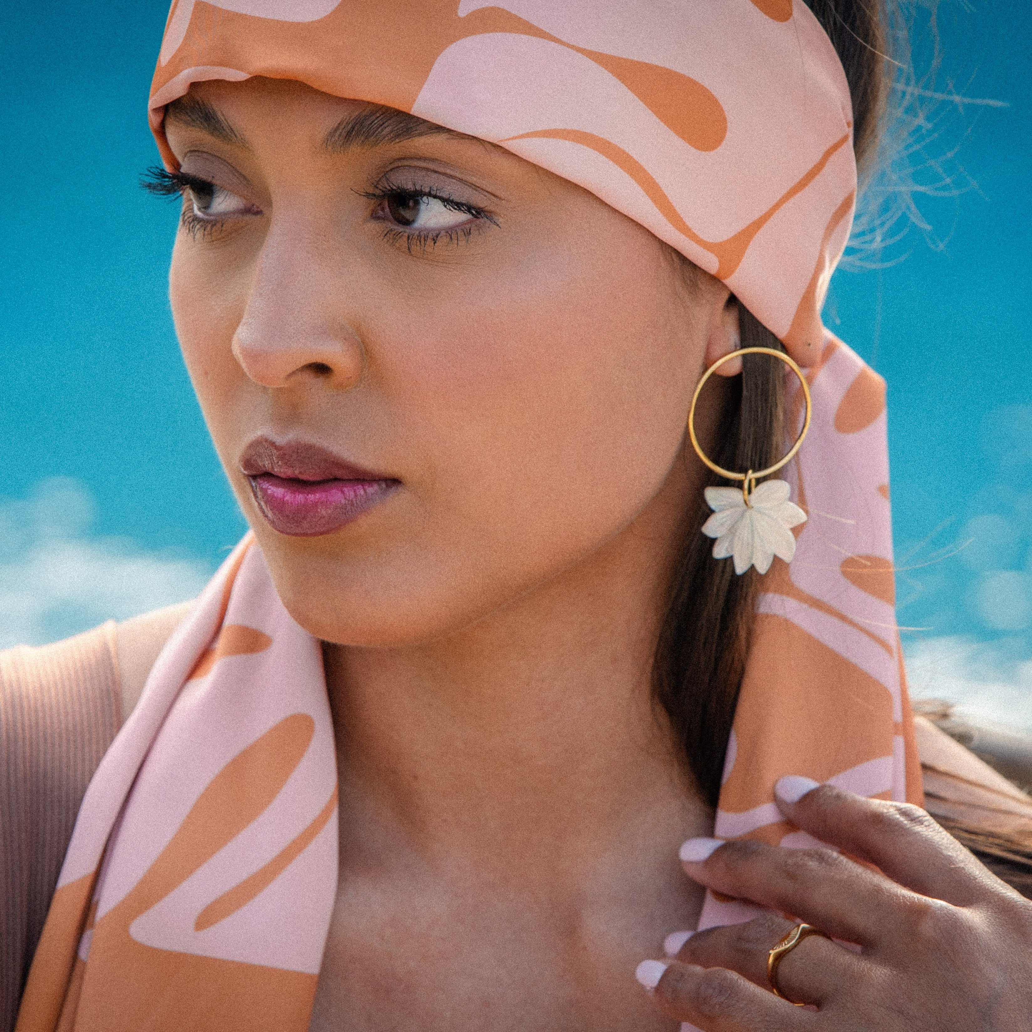 NAYA EARRINGS
