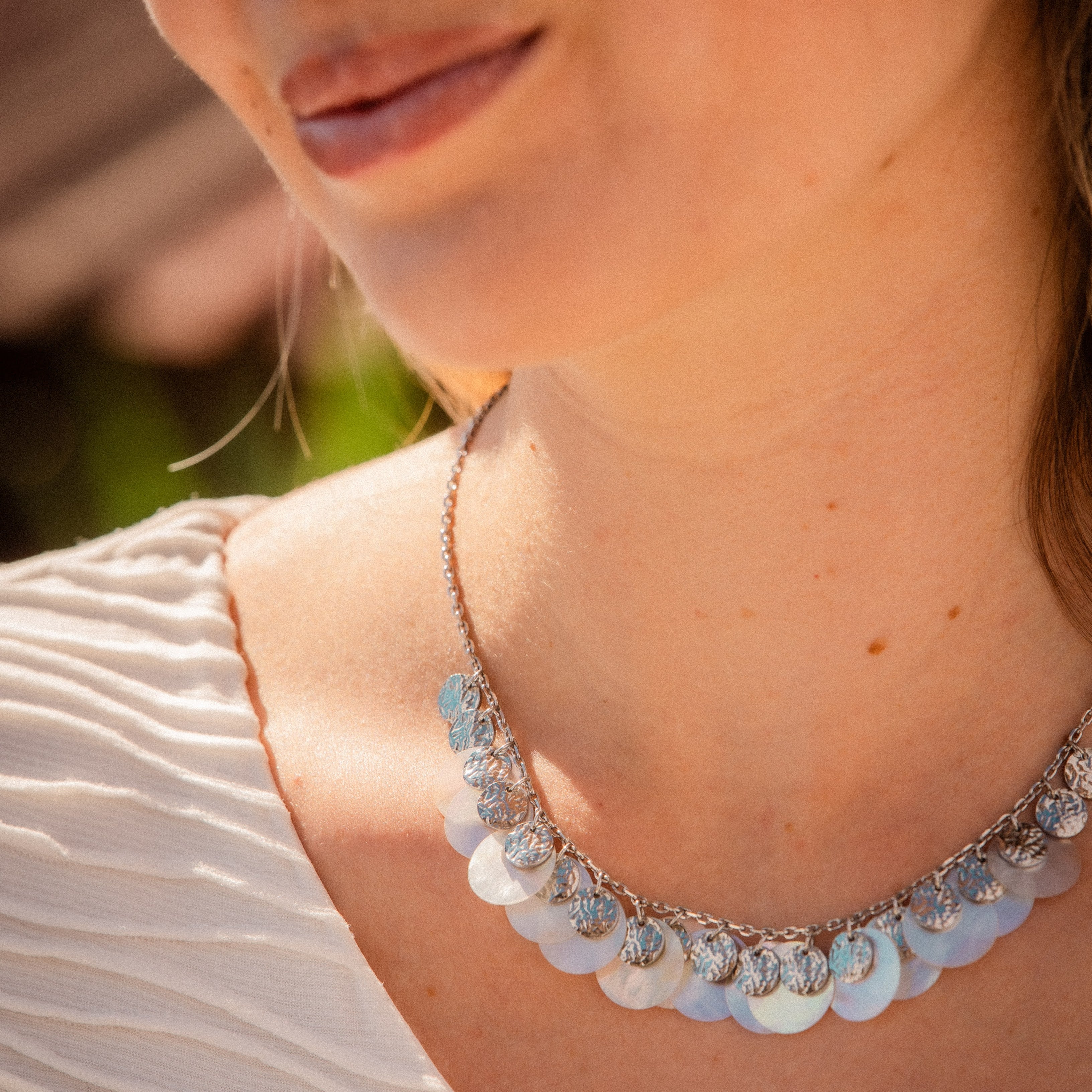 ALOHA SHIMMERING NECKLACE