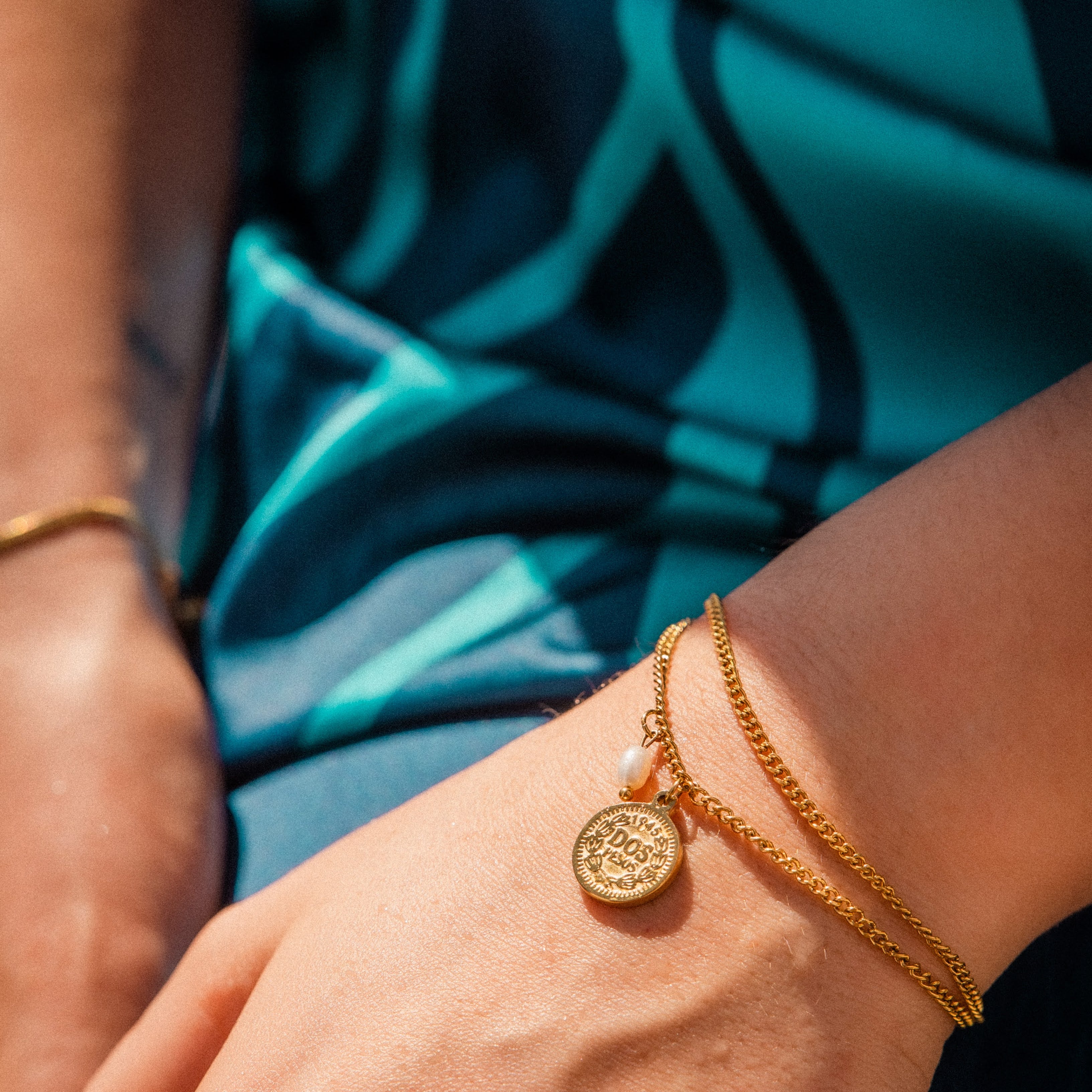 IOS LAYERED BRACELET
