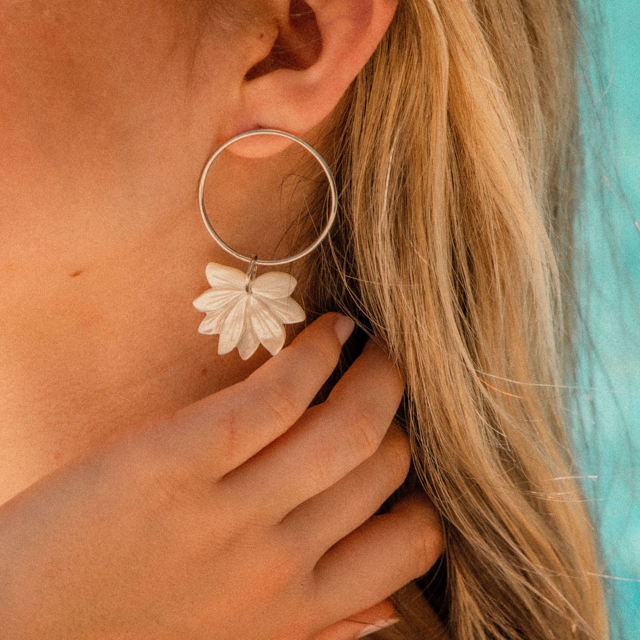 NAYA EARRINGS