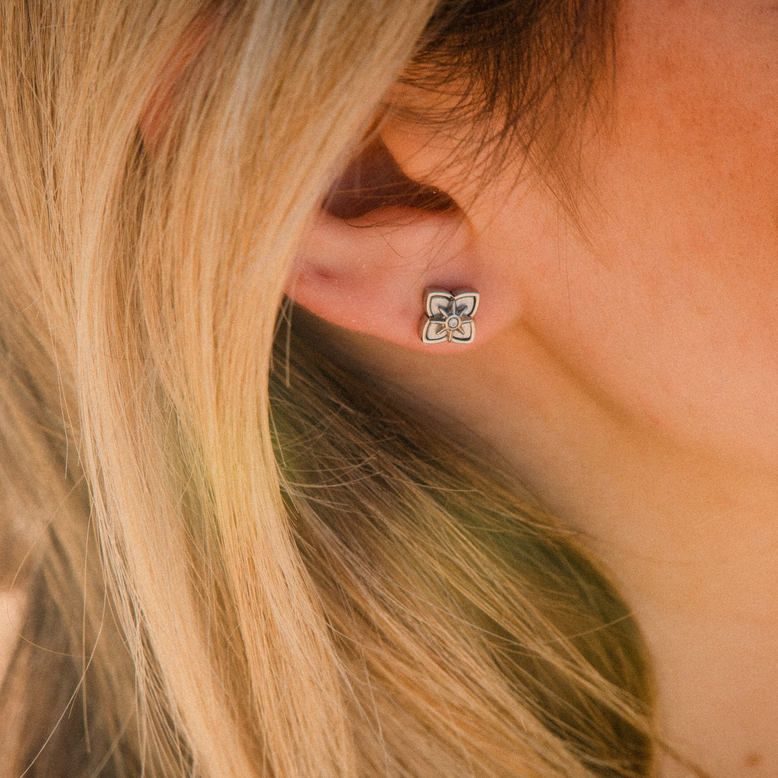 MALIA STUD EARRINGS