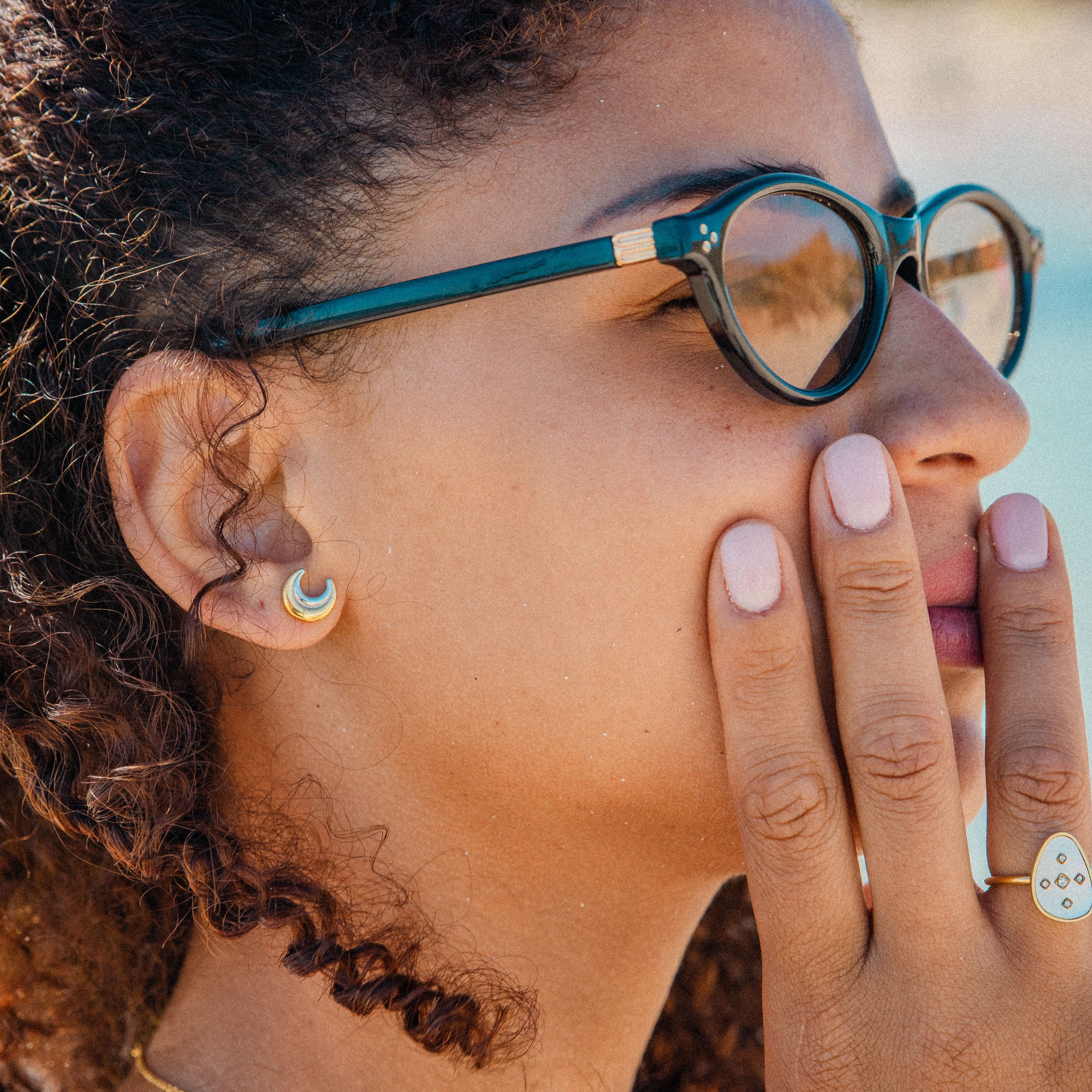 LUNA STUD EARRINGS