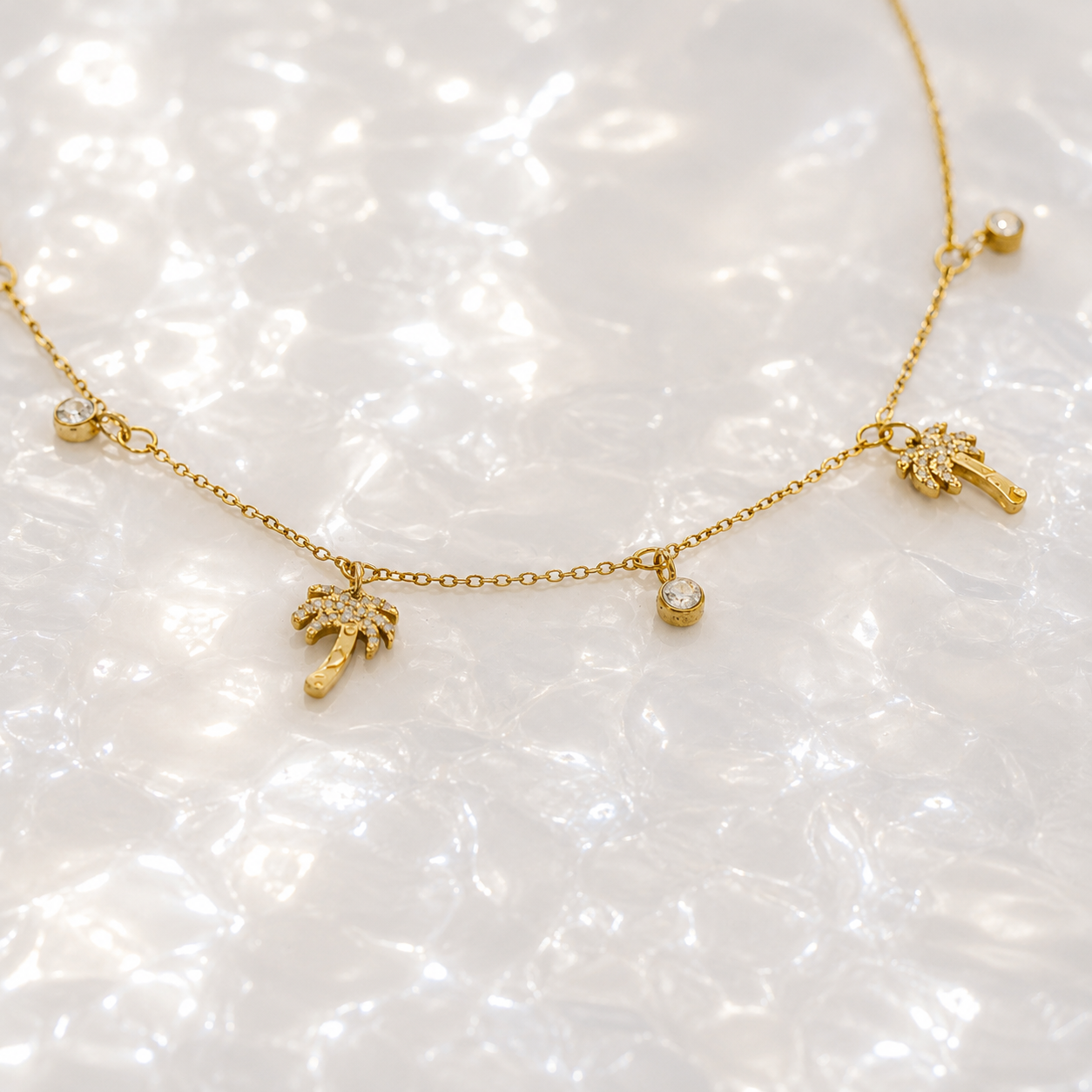 MOANA NECKLACE