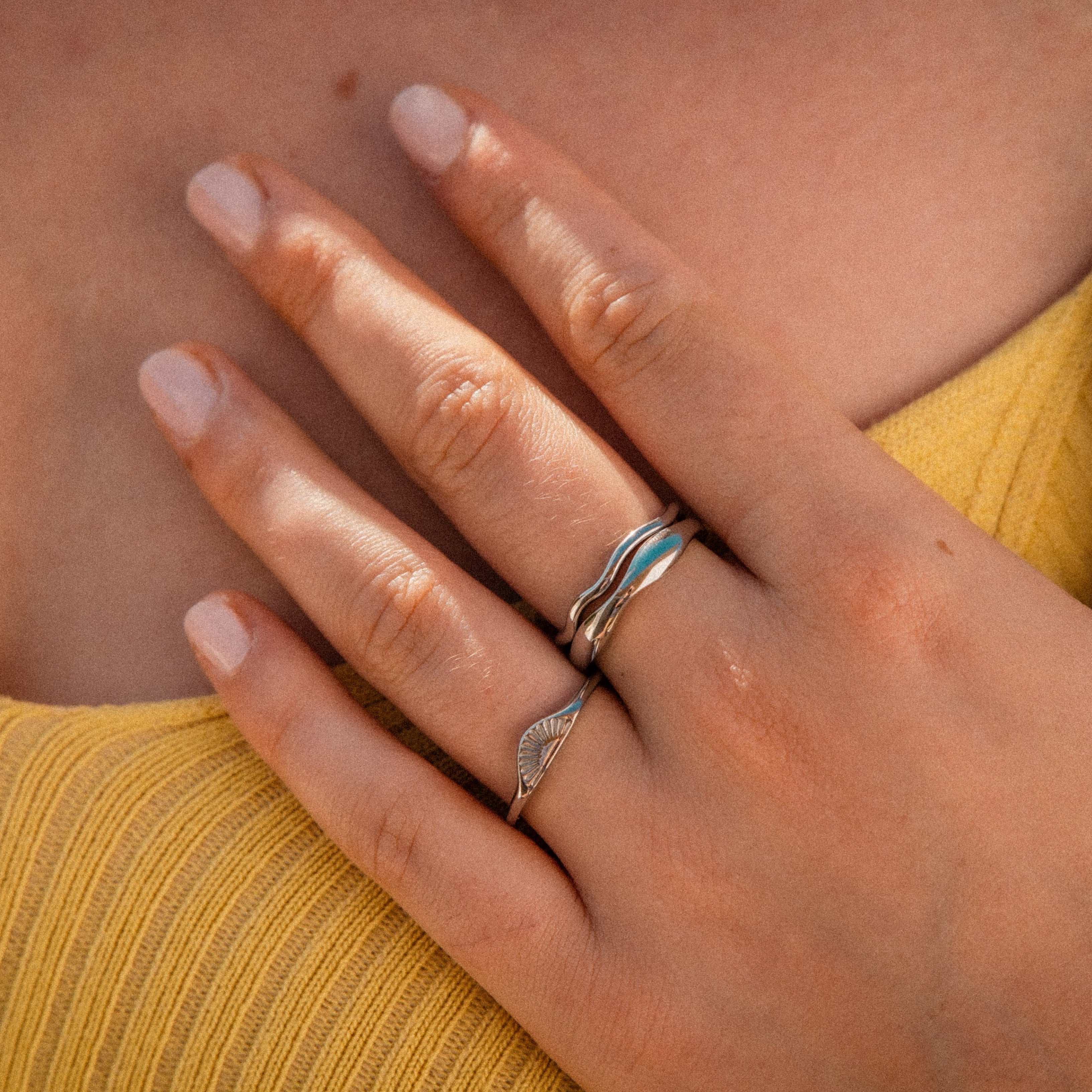 AUROA DOUBLE RING