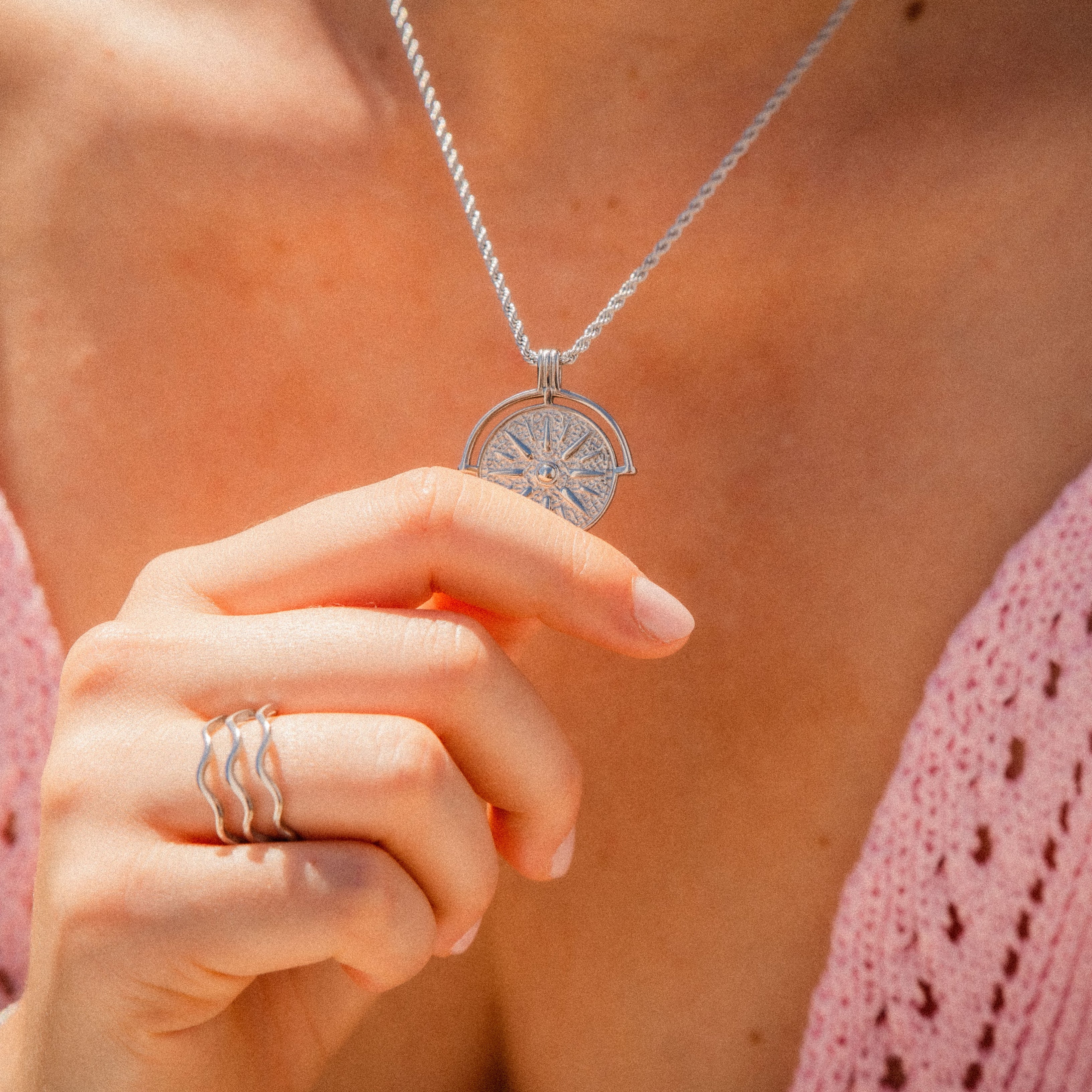 SOLEA NECKLACE