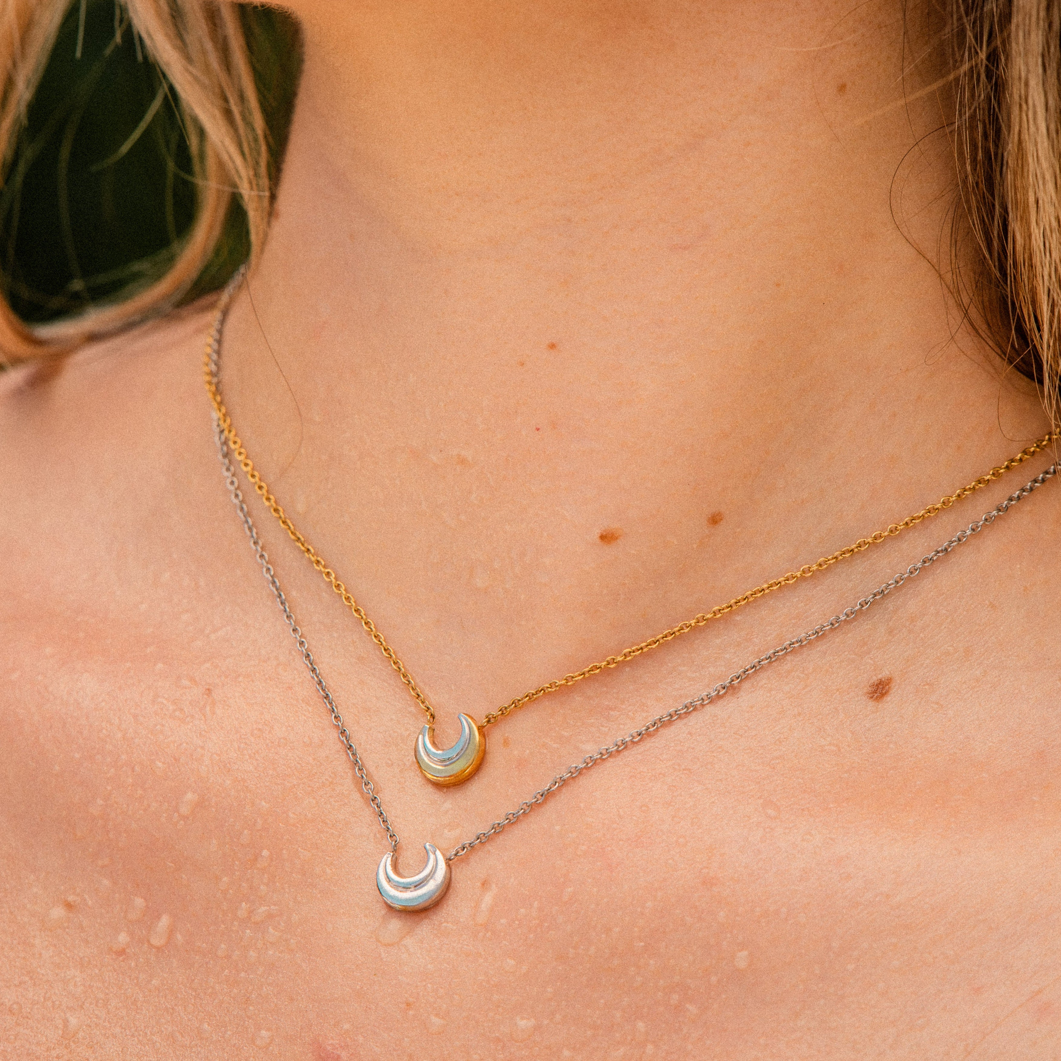 LUNA NECKLACE
