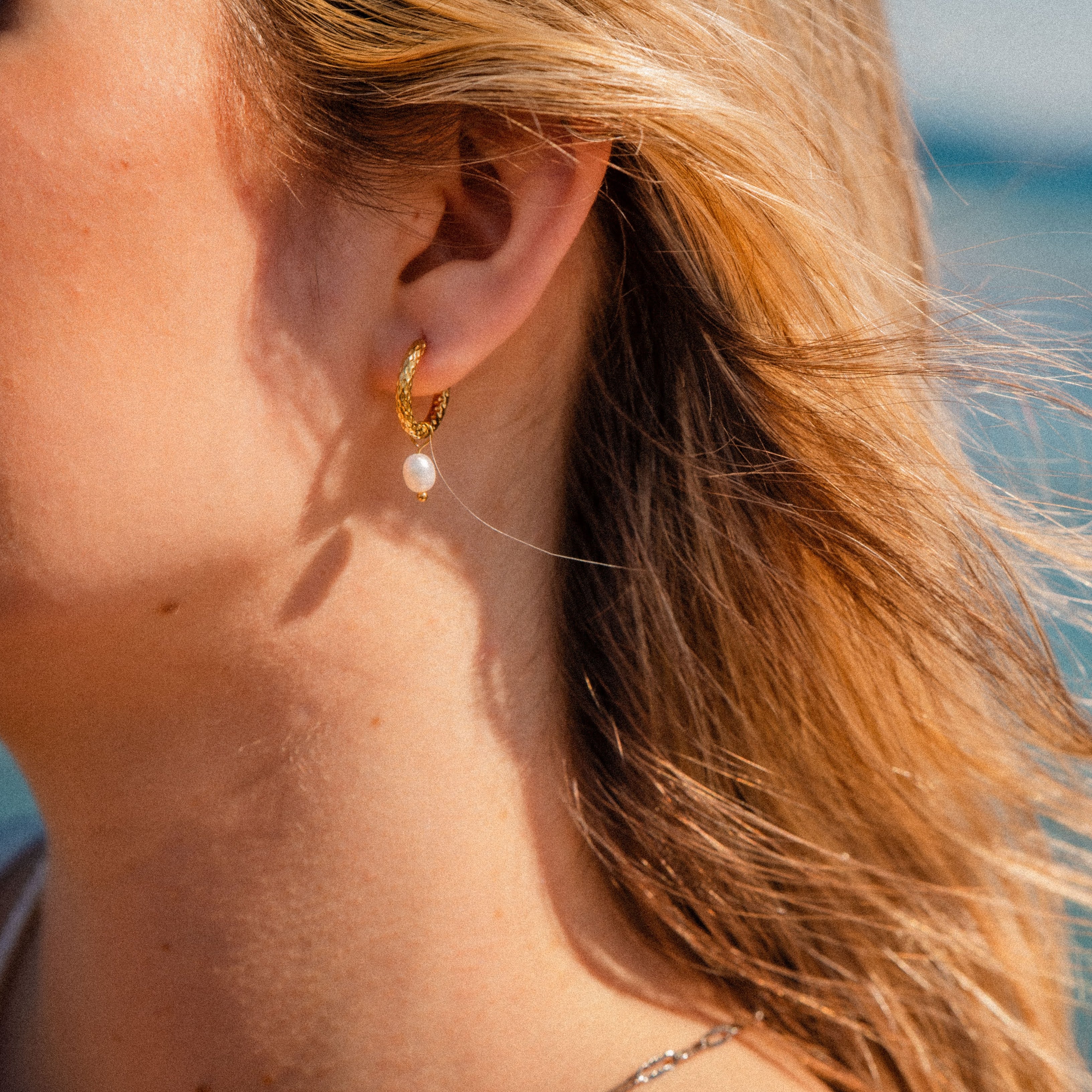 BAHIA HAMMERED HOOPS