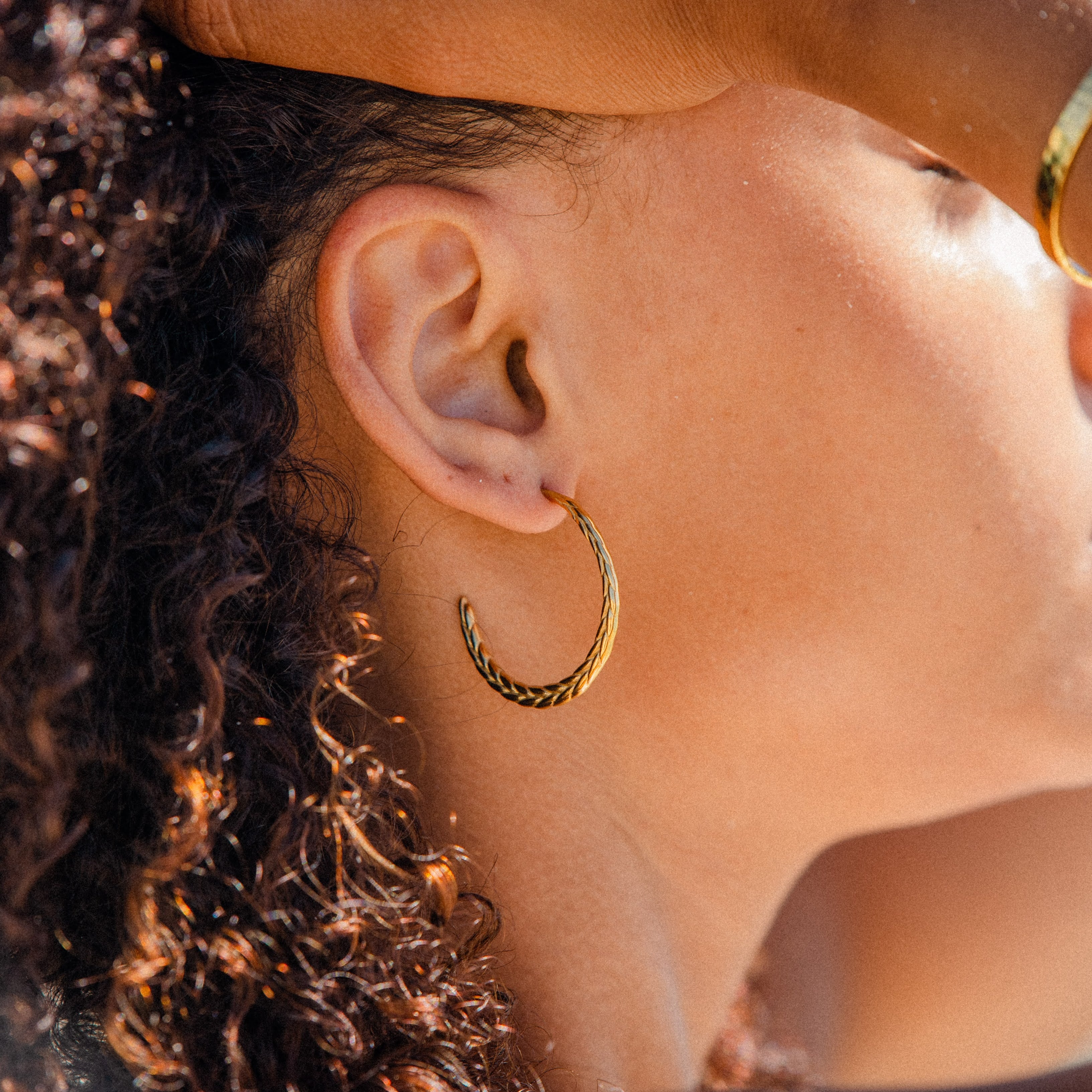 MAÏNA EARRINGS