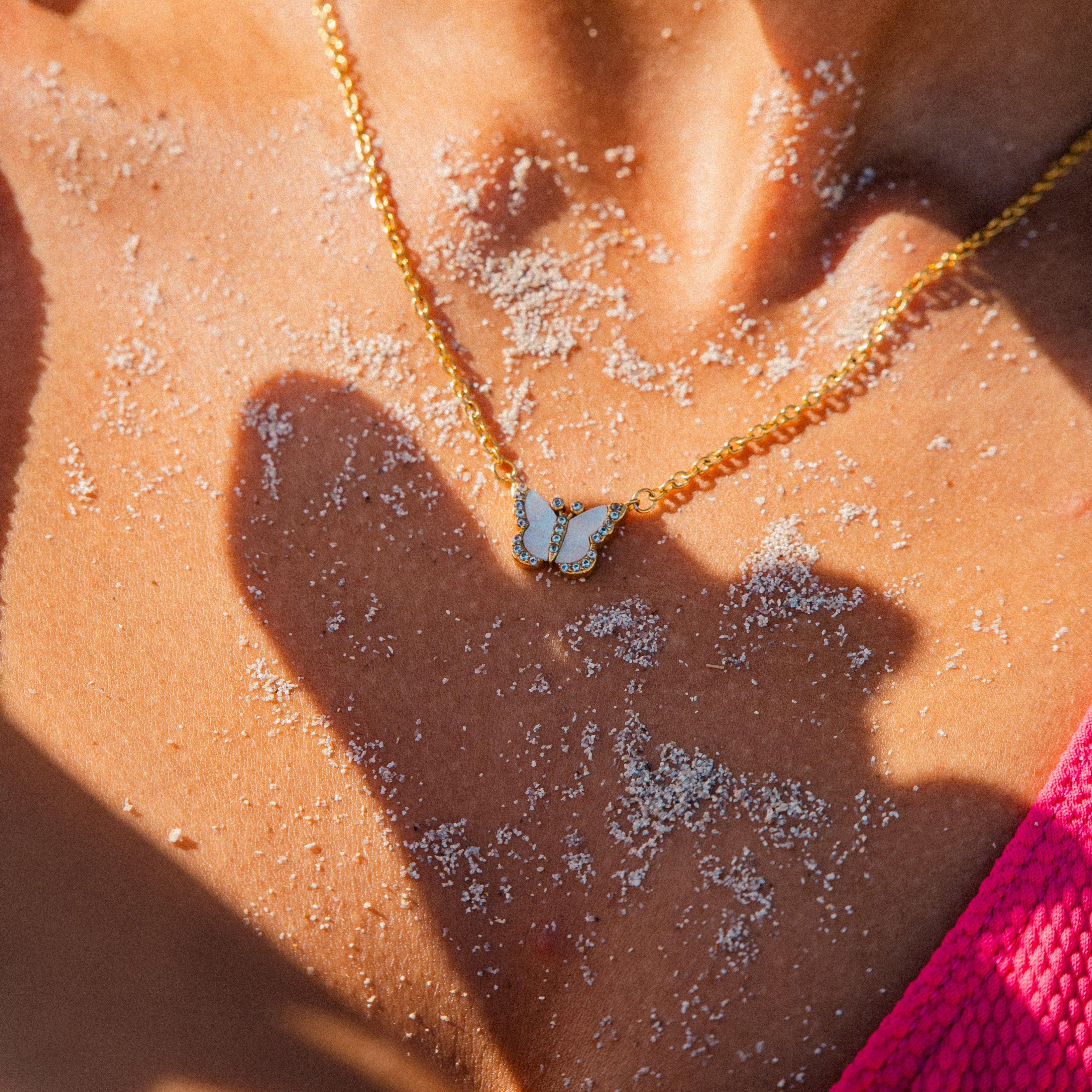ZELIA NECKLACE